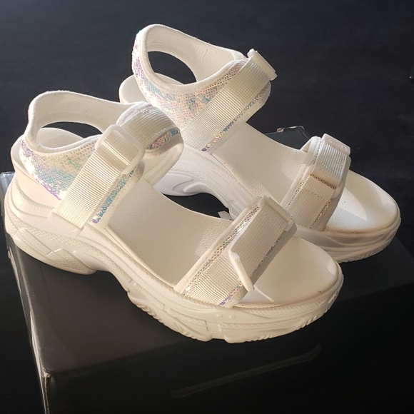 Platform sandal